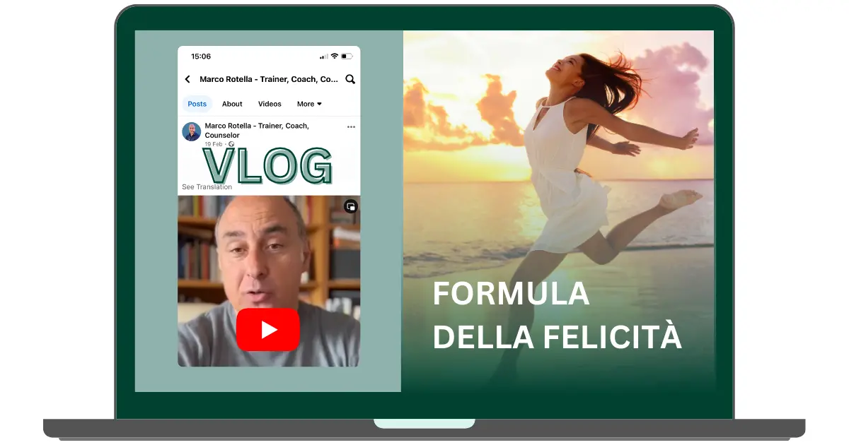 Donna volteggia felice in riva al mare durante il tramonto