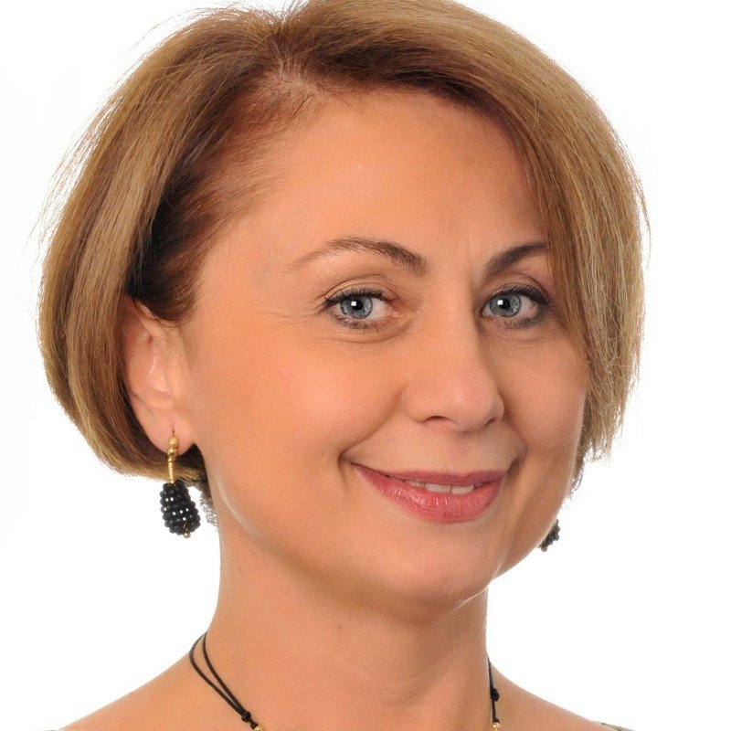 foto profilo linkedi Monica Marzari